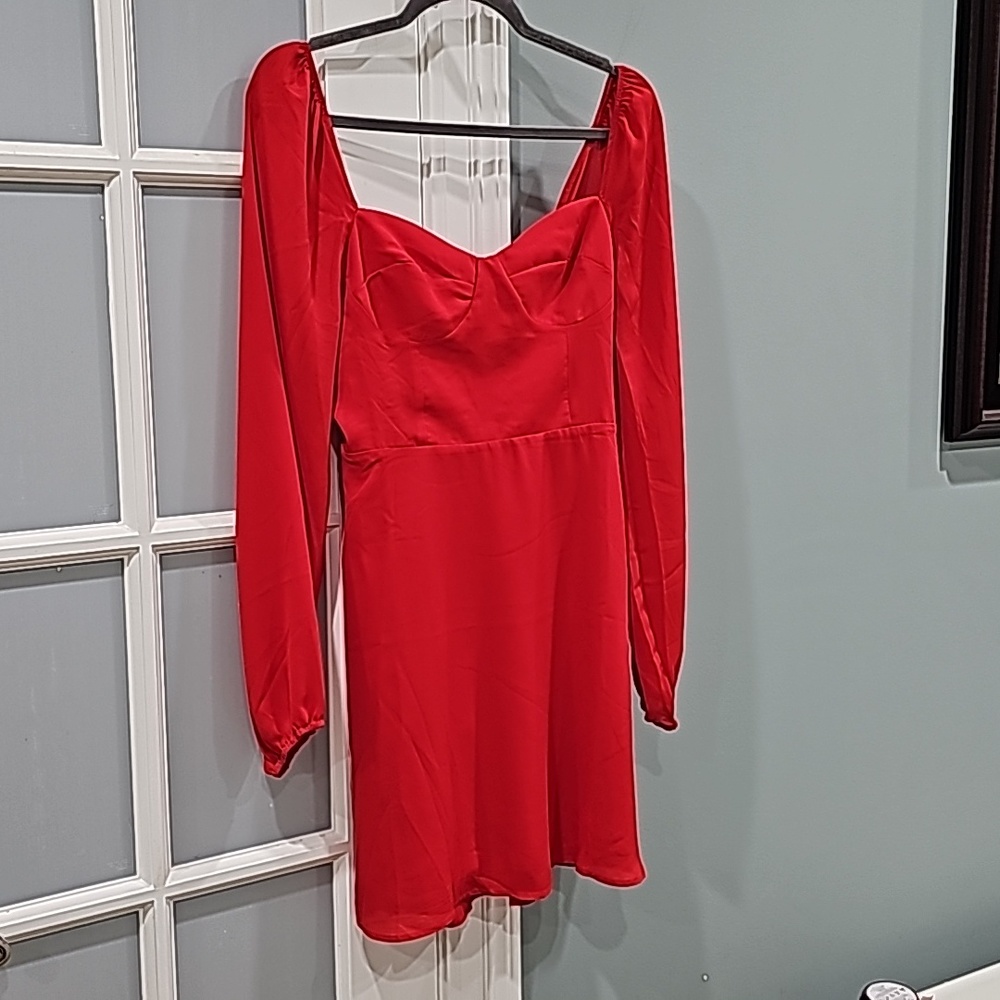 New red party dress
